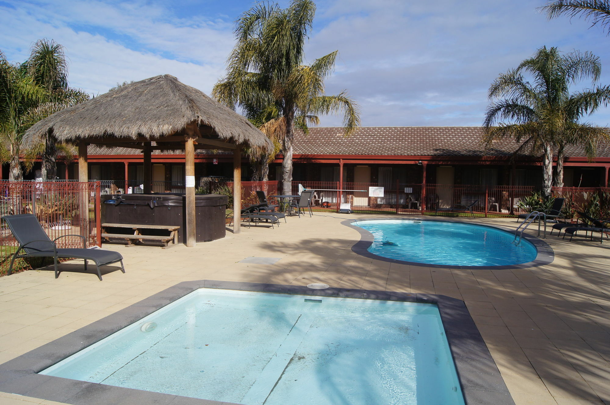 Quality Hotel Lakeside Bendigo Exteriör bild